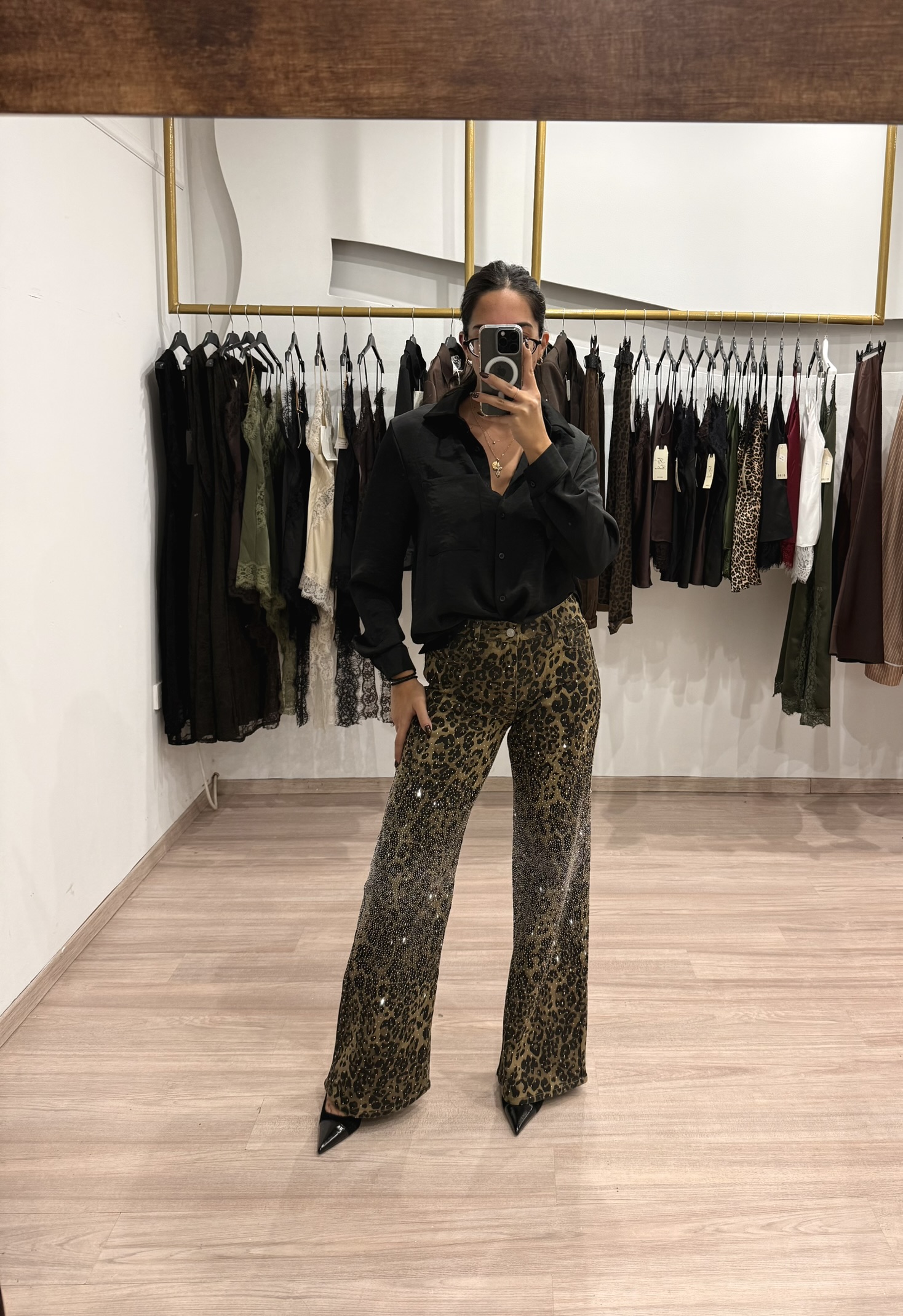 5174 - Leopard Rhinestone Jeans