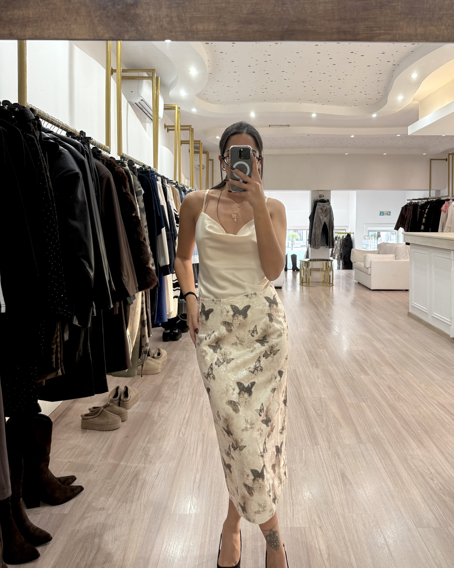 5175 - Midi Sequin Skirt - Image 4