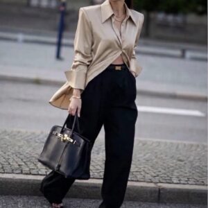 1502 - beige shirt